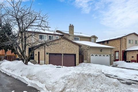65 Fordcombe Crescent Markham ON L3R 3E7