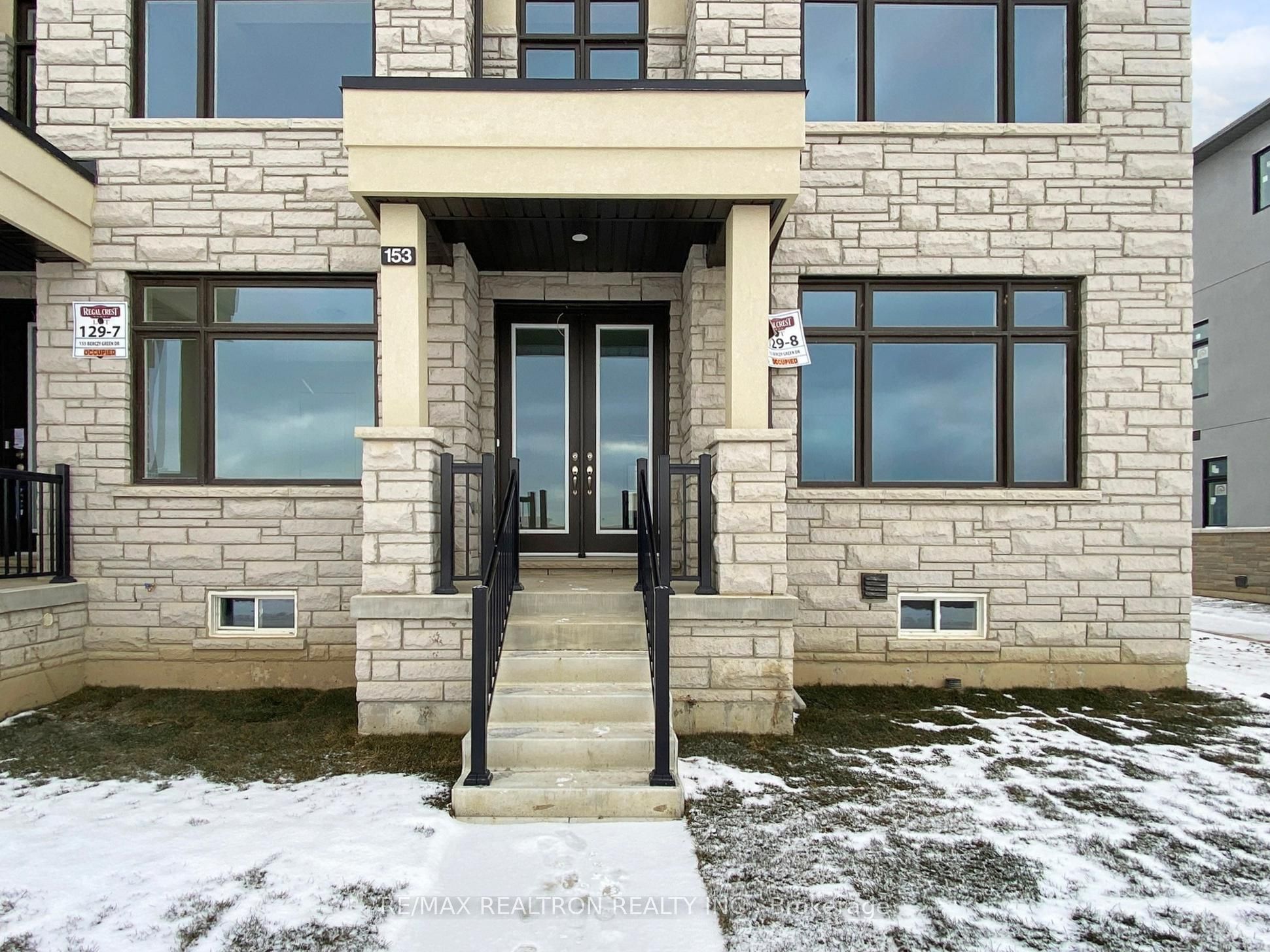 153 Berczy Green Drive