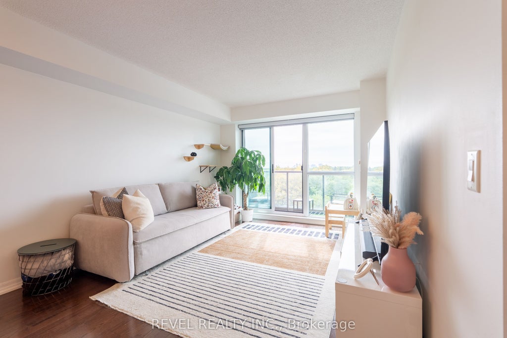 Photo of 1403 Royal York Road #603, Toronto, ON M9P 0A1 (MLS # W13870386)