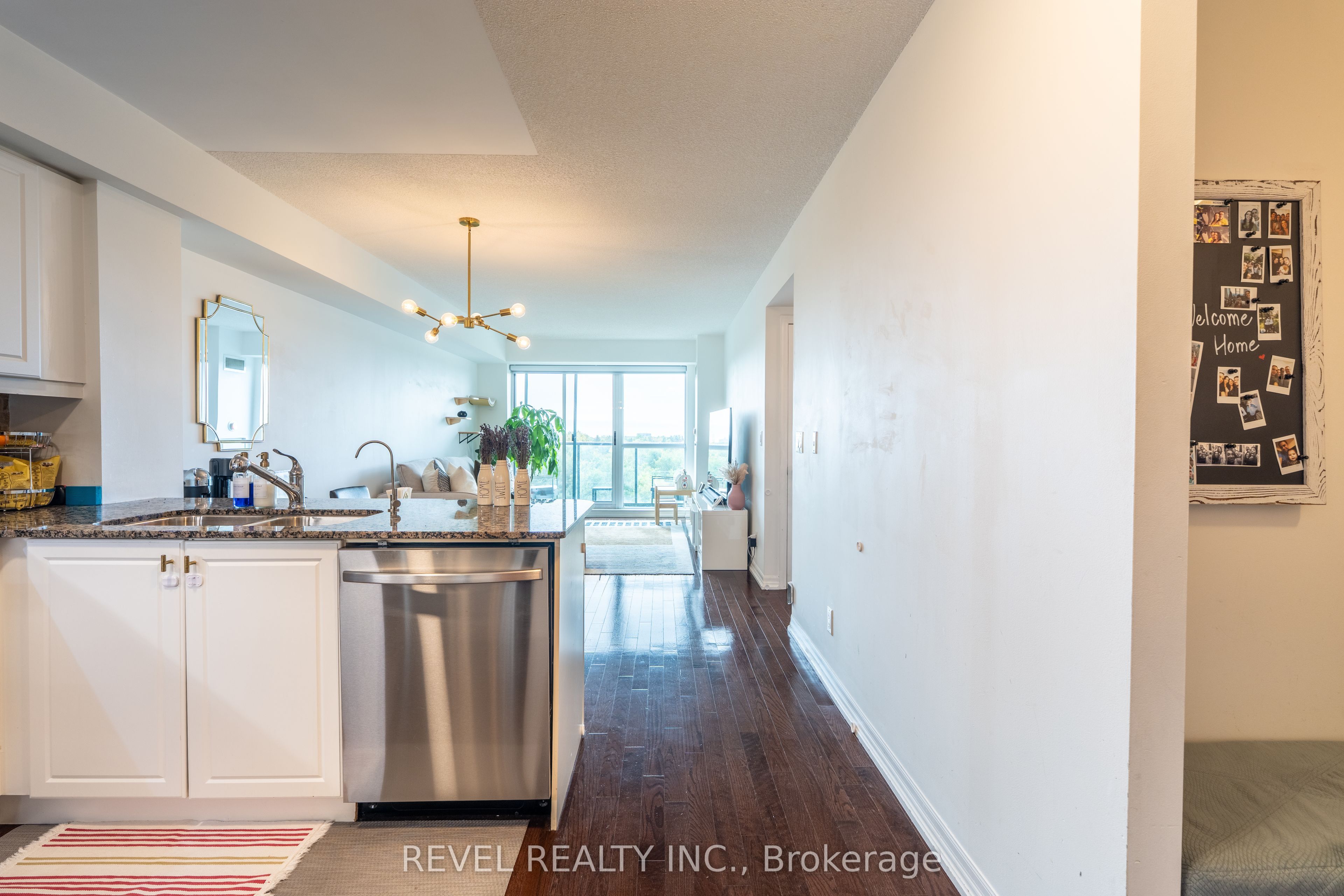 1403 Royal York Road 603