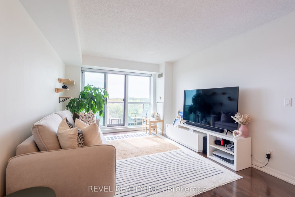 Photo of 1403 Royal York Road #603, Toronto, ON M9P 0A1 (MLS # W13870386)