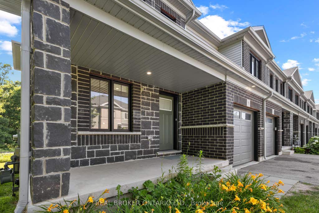 Photo of 91 Woodedge Circle, Kitchener, ON N2R 0P8 (MLS # X13550084)