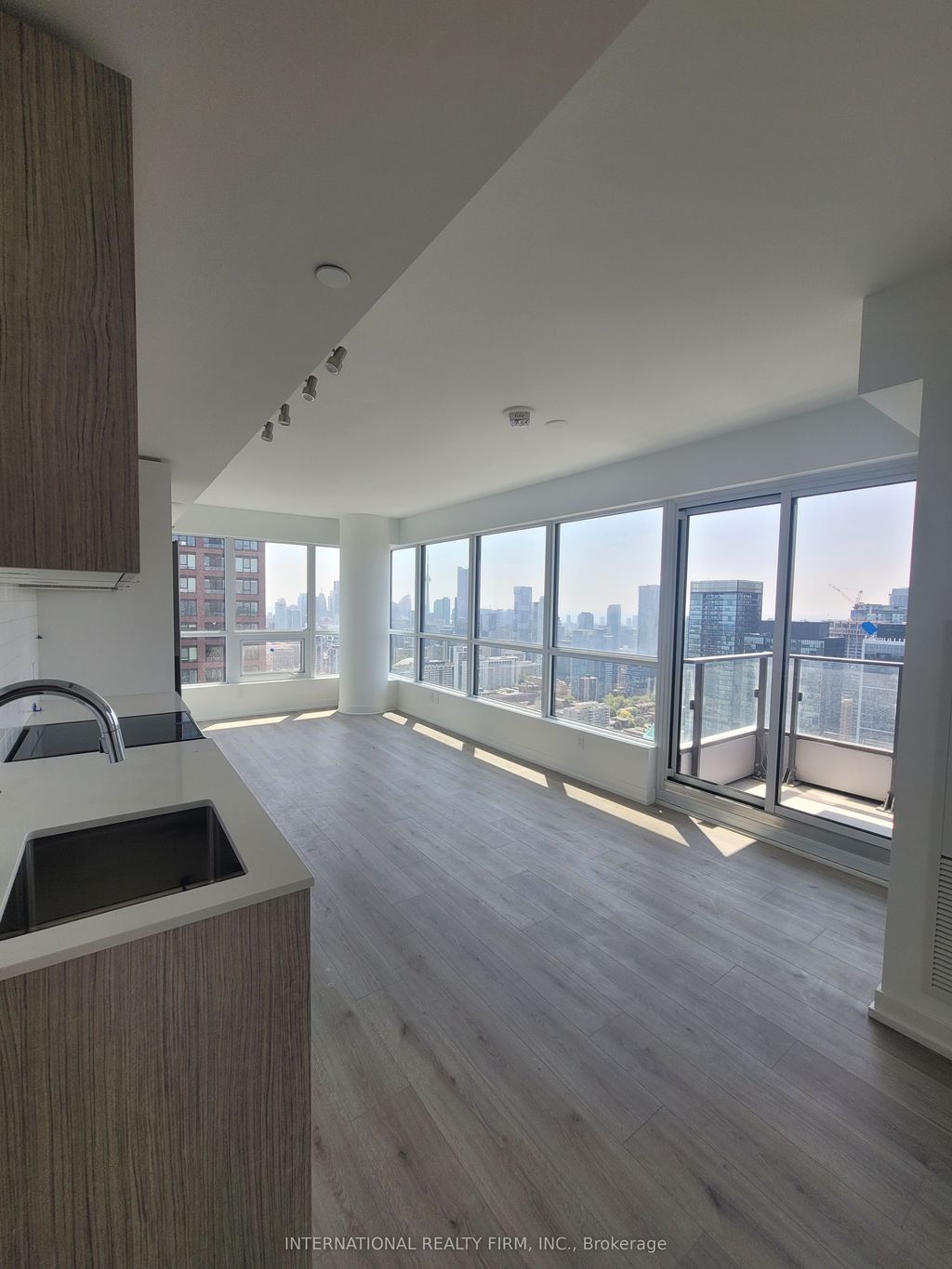 Photo of 395 Bloor Street E #4602, Toronto, ON M4W 1H7 (MLS # C12655076)