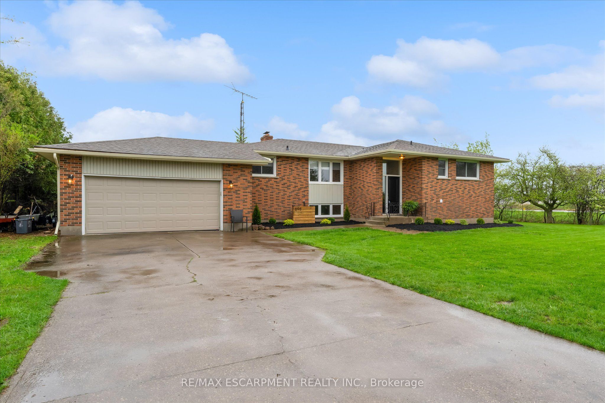 698 Concession 6 Road