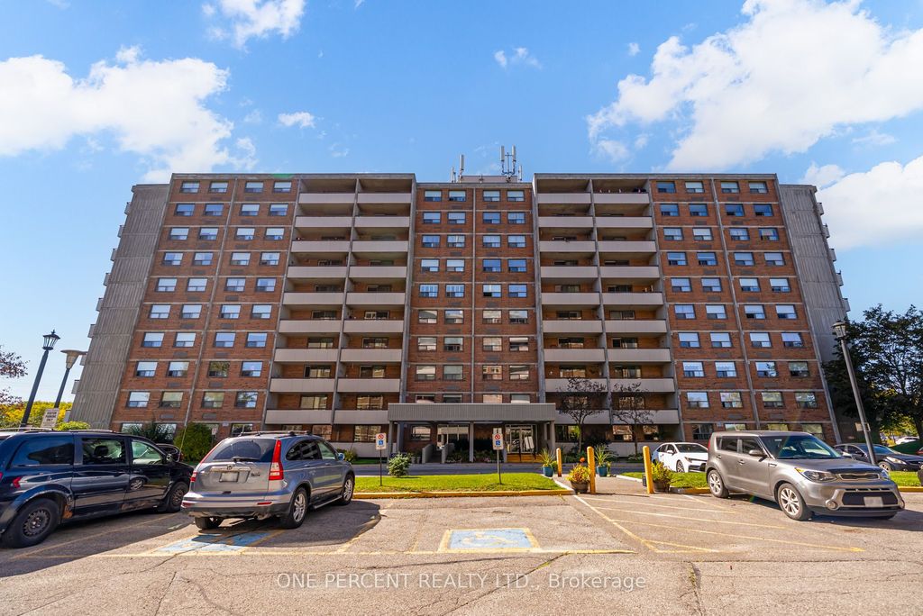 Photo of 20 William Roe Boulevard #705, Newmarket, ON L3Y 5V6 (MLS # N12632420)