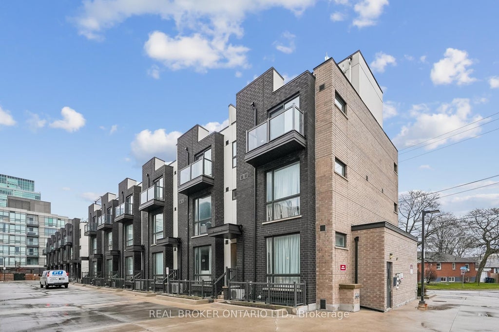 Photo of 26 Fieldway Road #46, Toronto, ON M8Z 3L2 (MLS # W13715312)
