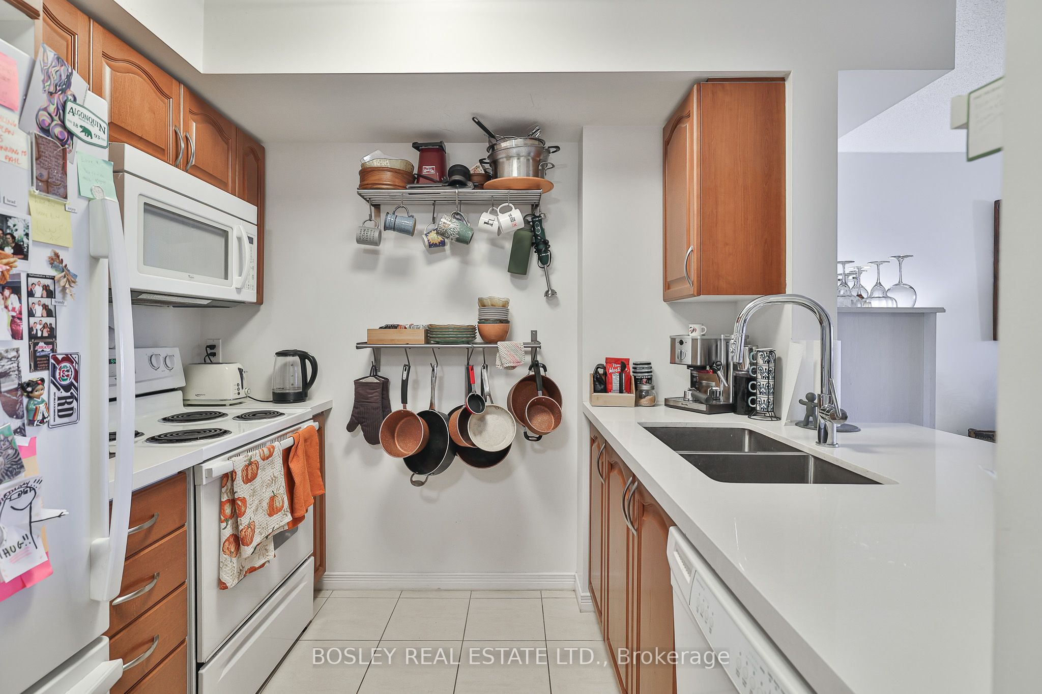 60 Heintzman Street 2007