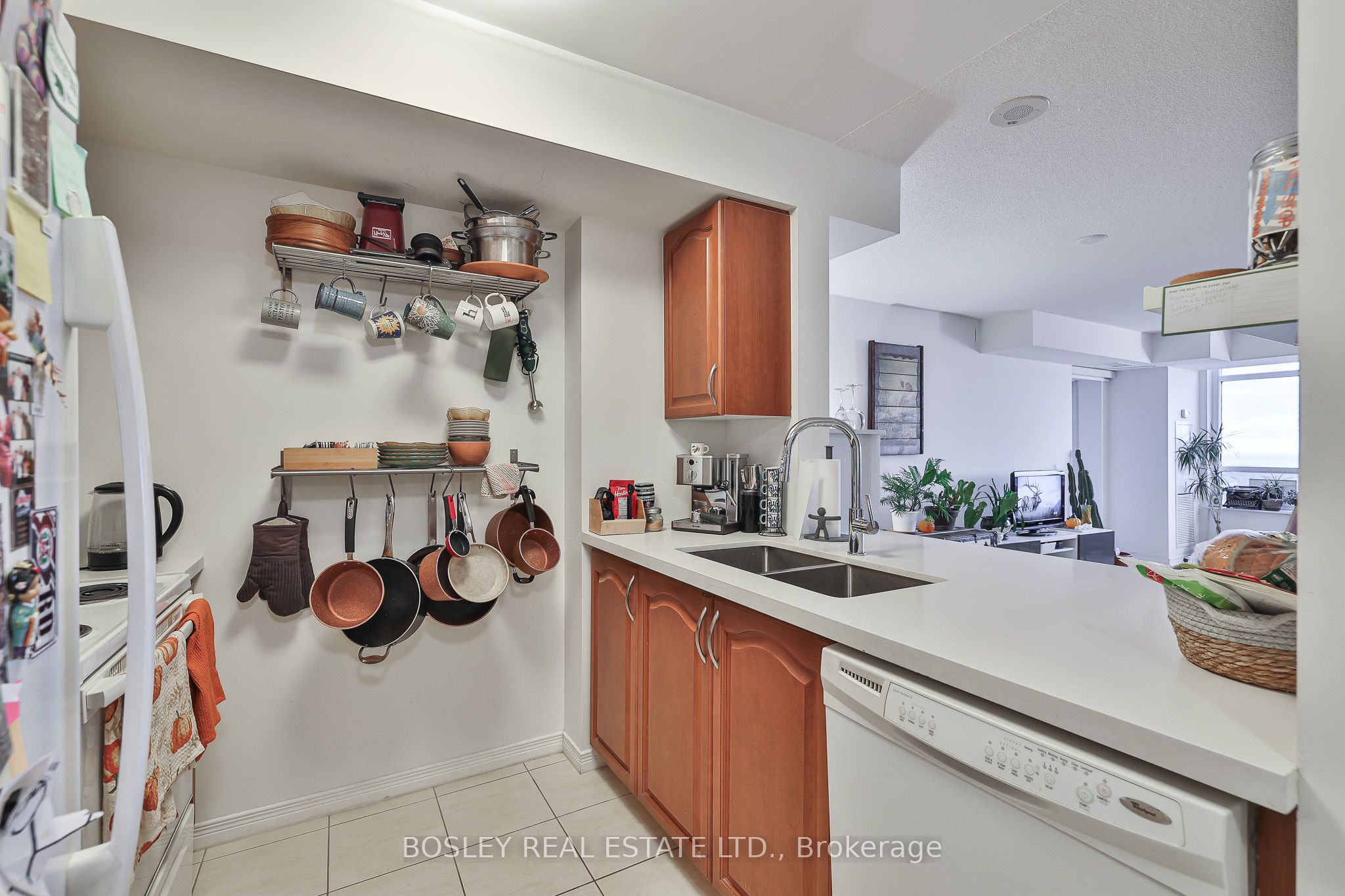 60 Heintzman Street 2007