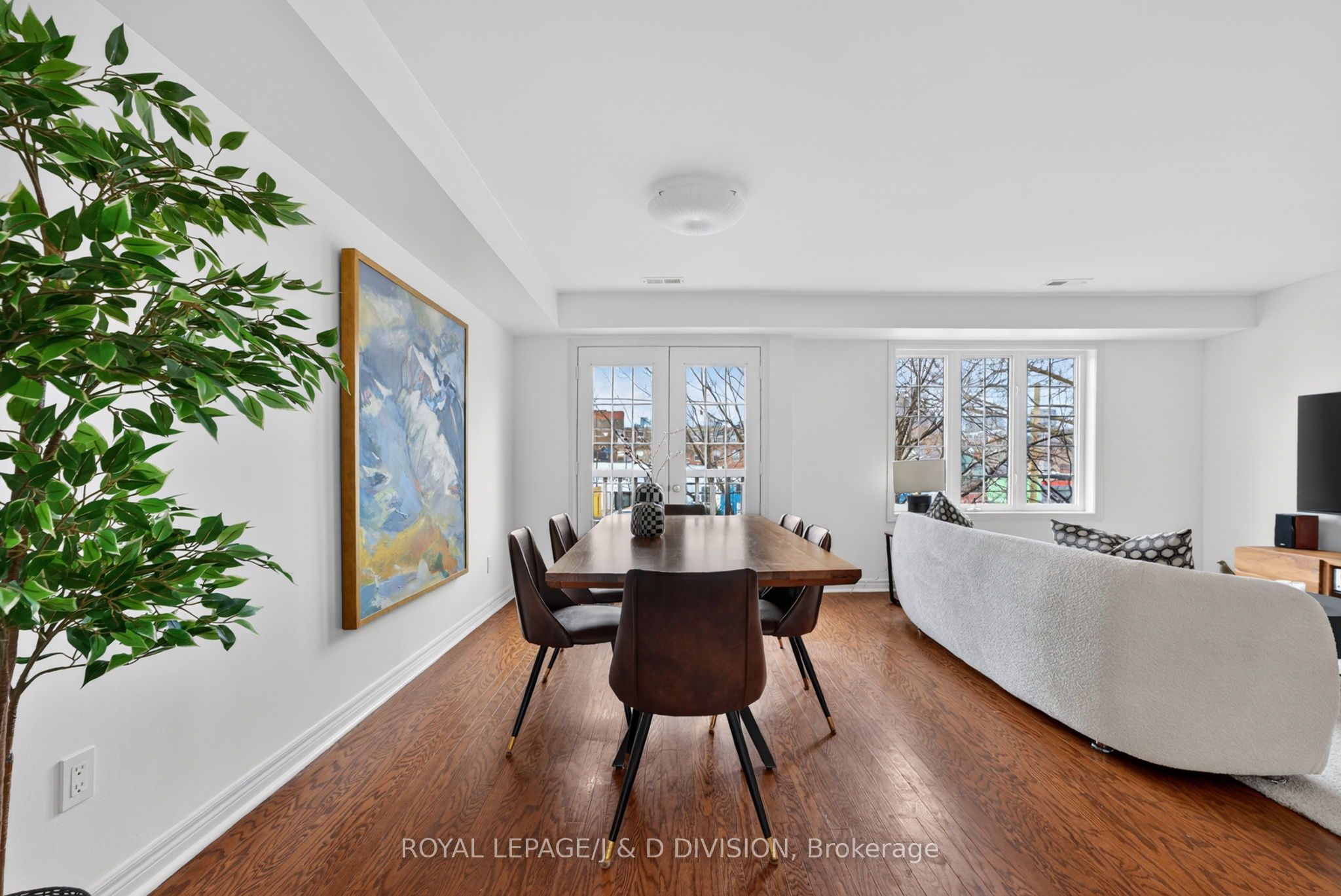 130 Strachan Avenue 3