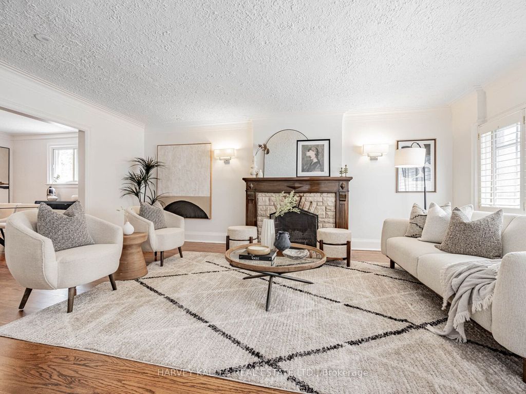 Photo of 191 Glen Cedar Road, Toronto, ON M6C 3G9 (MLS # C12390540)