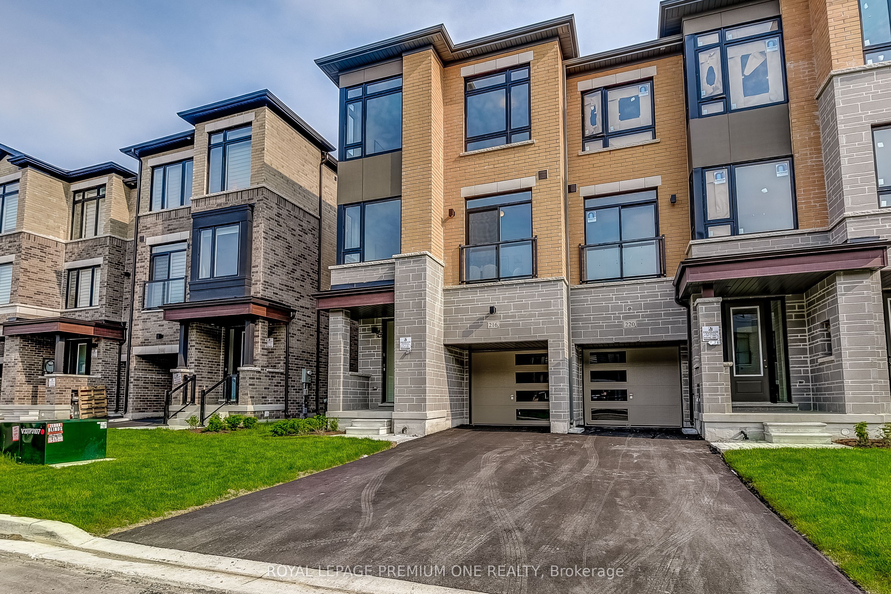 216 Tennant Circle