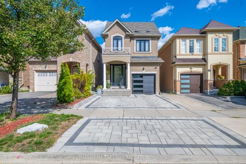 399 Lady Nadia Drive Vaughan ON L6A 4E8