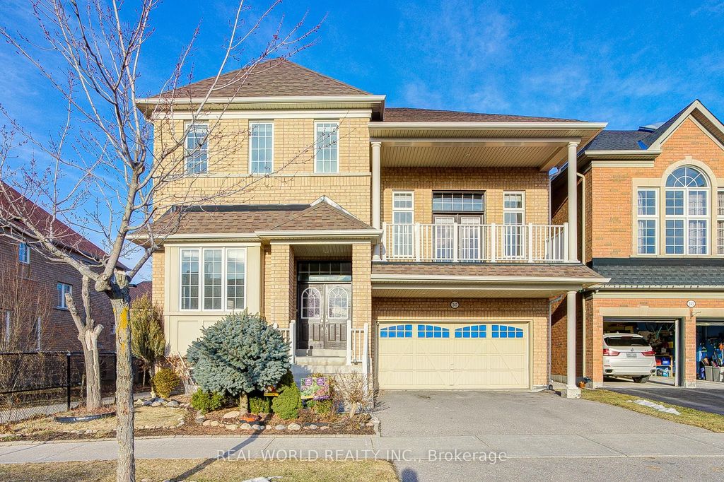 Photo of 247 Selwyn Road, Richmond Hill, ON L4E 0R4 (MLS # N13139494)