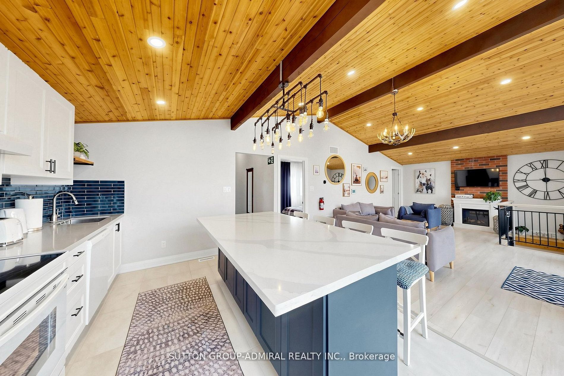 28 Timcourt Drive