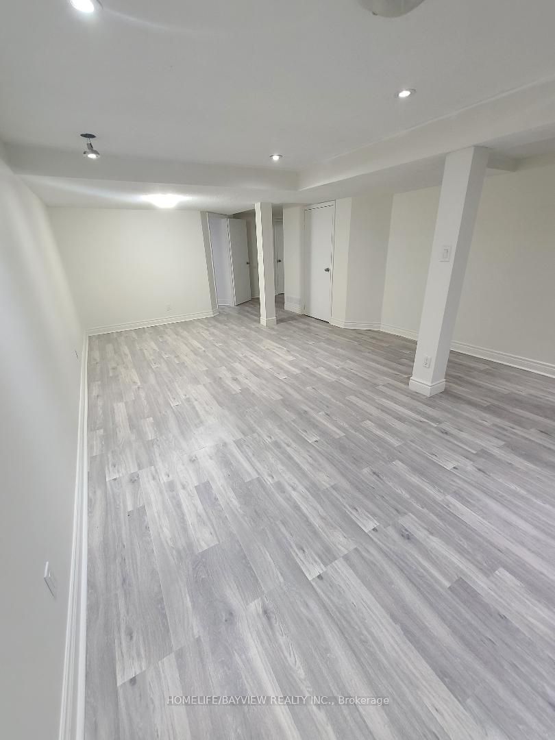 26 Millcroft Way (Bsmnt)