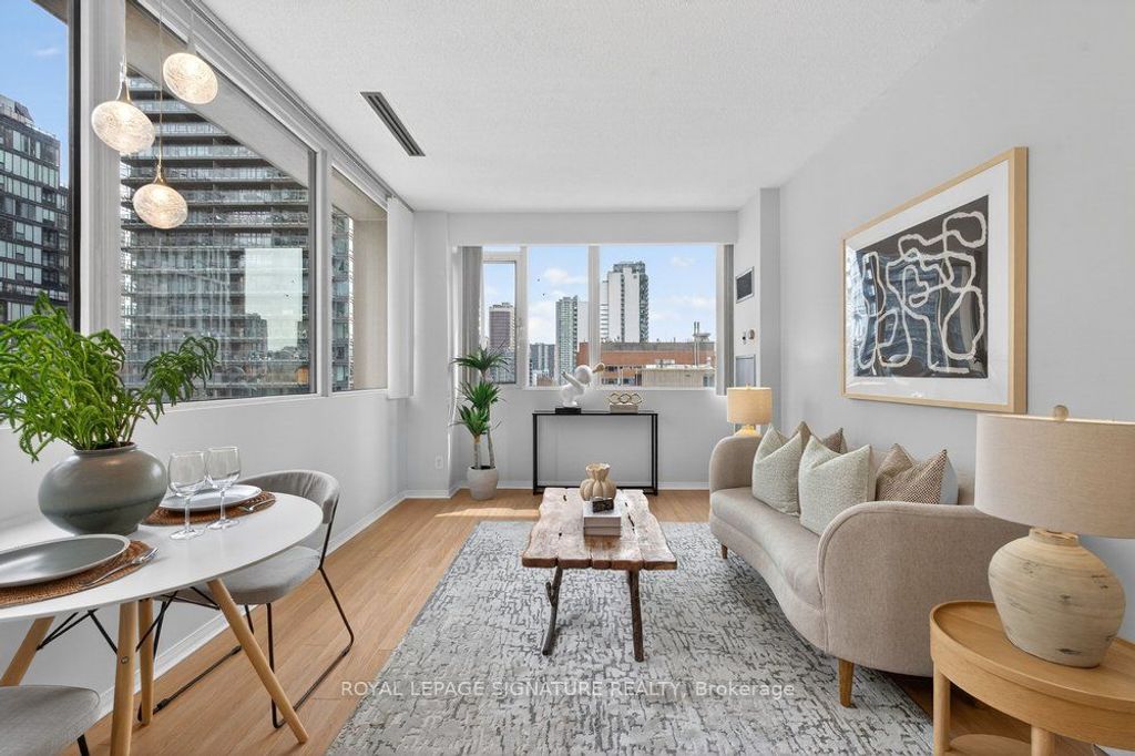 Photo of 555 Yonge Street #707, Toronto, ON M4Y 3A6 (MLS # C13097684)