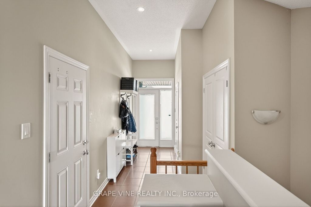 Photo of 510 Grand Tully Way, Blossom Park - Airport and Area, ON K1V 2M9 (MLS # X13125520)