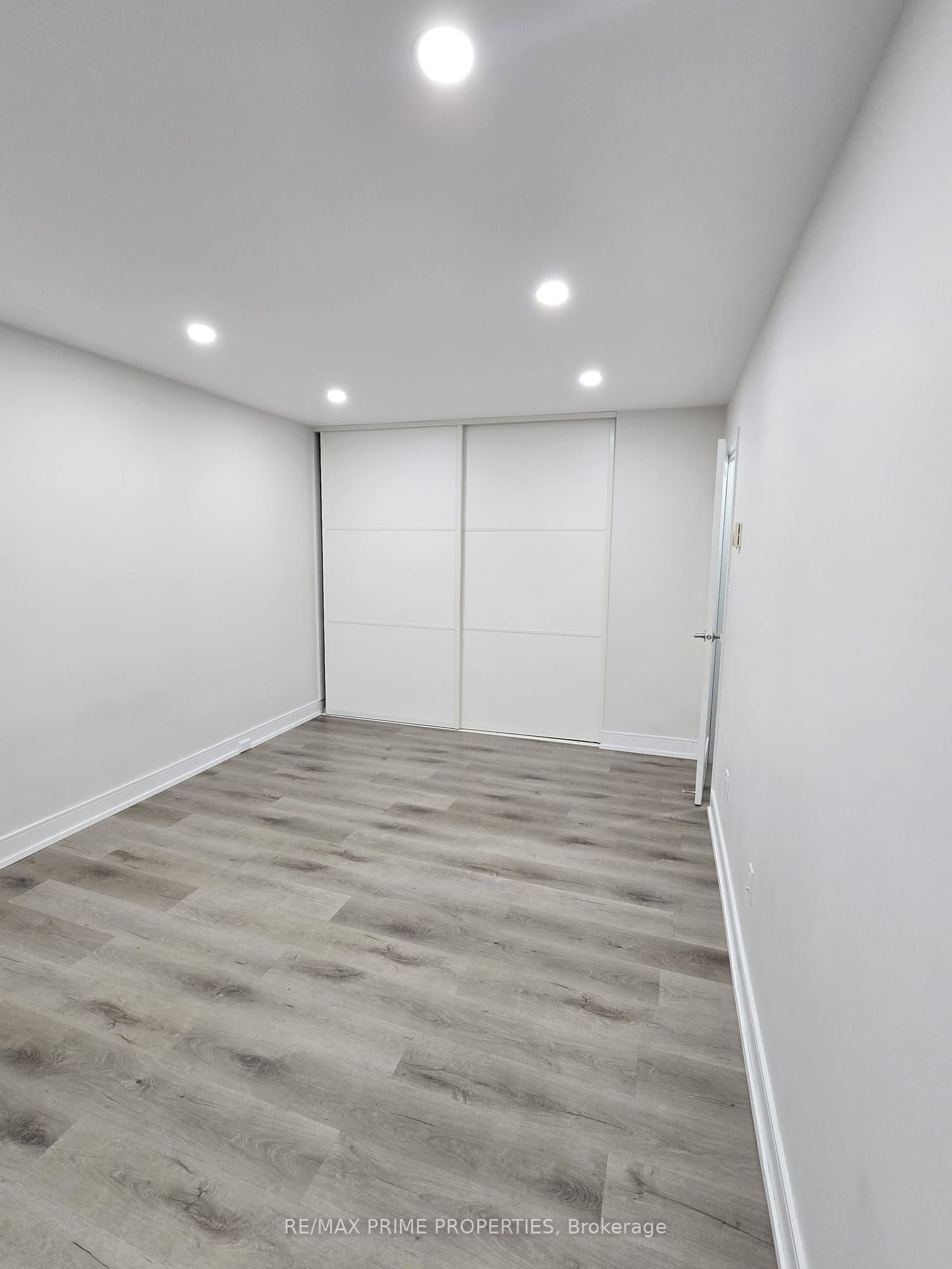 715 Don Mills Road 2607