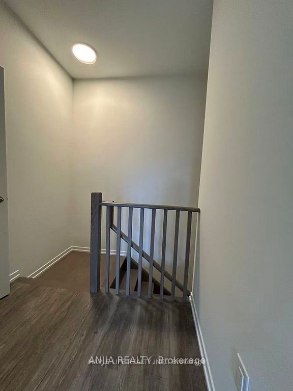 182 MATAWIN Lane