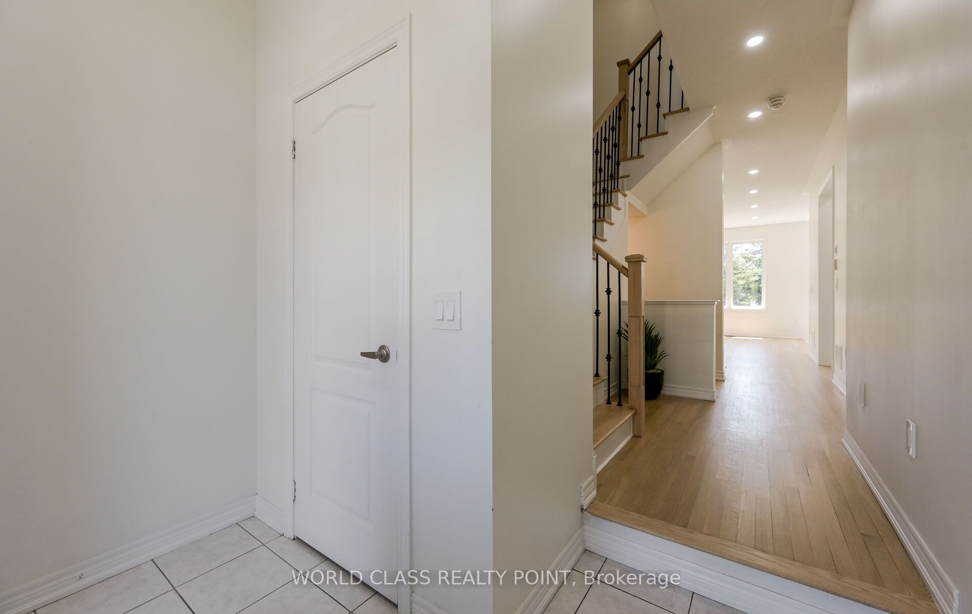 6 Davenfield Circle