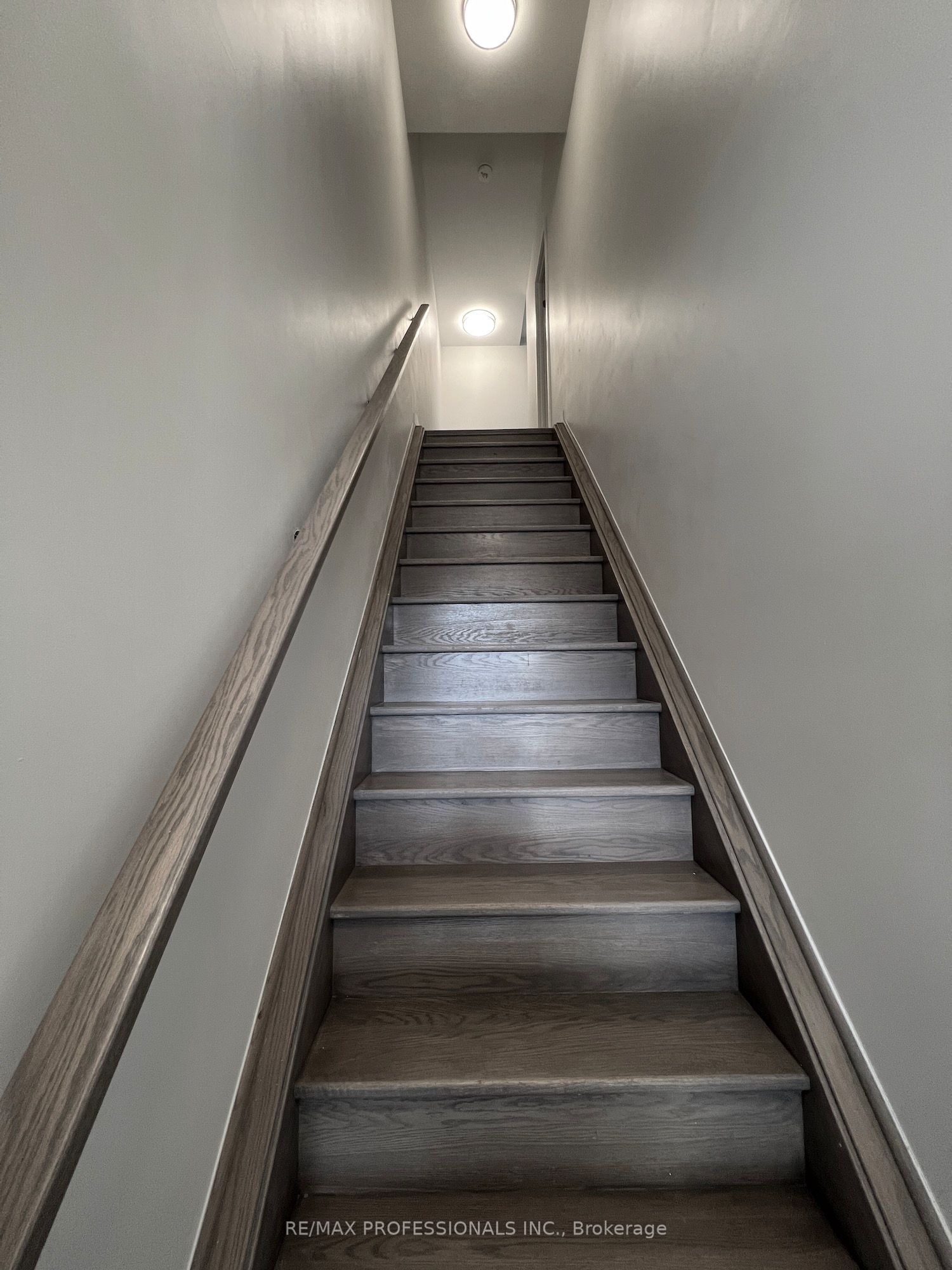 62 Dixfield Drive 121