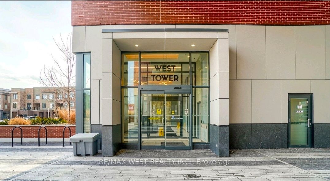 99 Eagle Rock Way 827