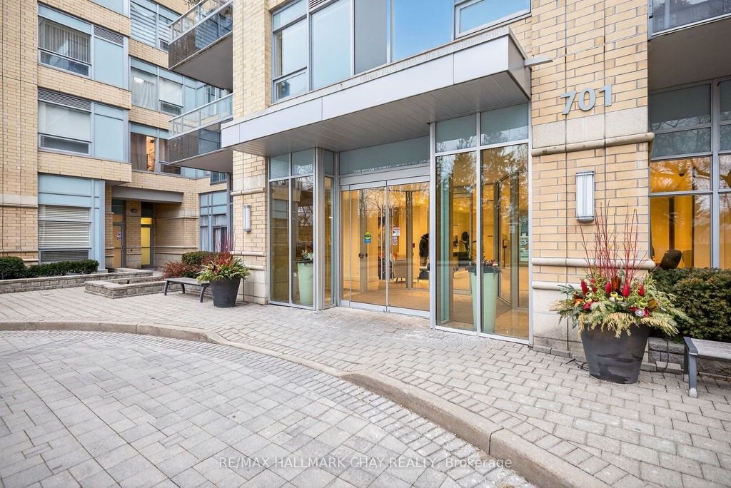 Photo of 701 Sheppard Avenue W #108, Toronto, ON M3H 2S7 (MLS # C12704946)
