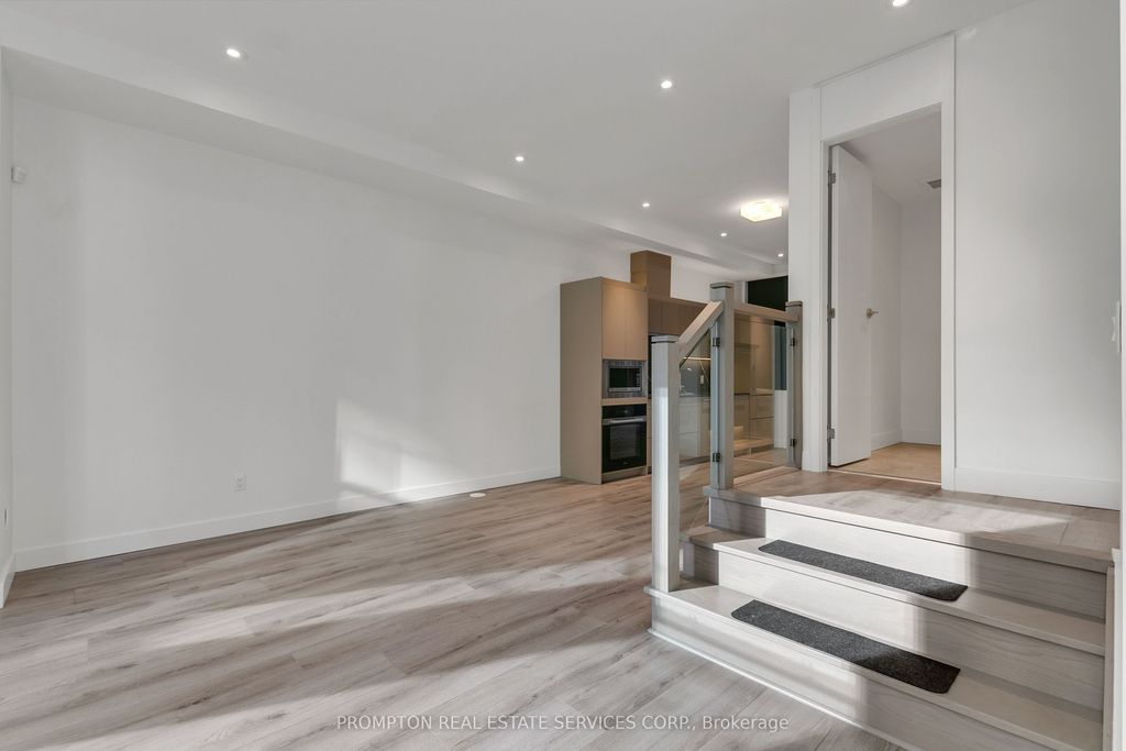 Photo of 9 Gloucester Street, Toronto, ON M4Y 1L8 (MLS # C12429376)