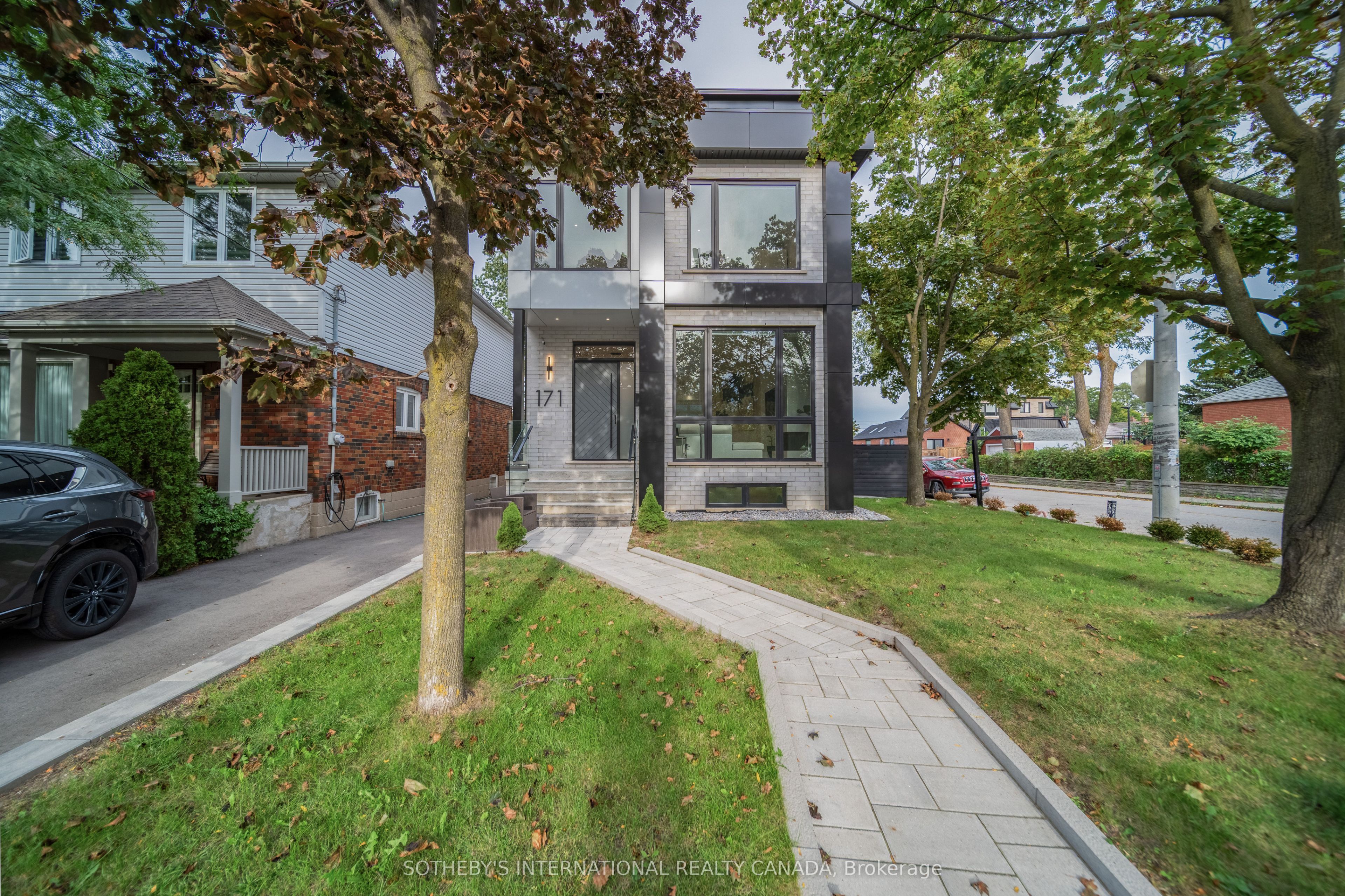 171 Durant Avenue