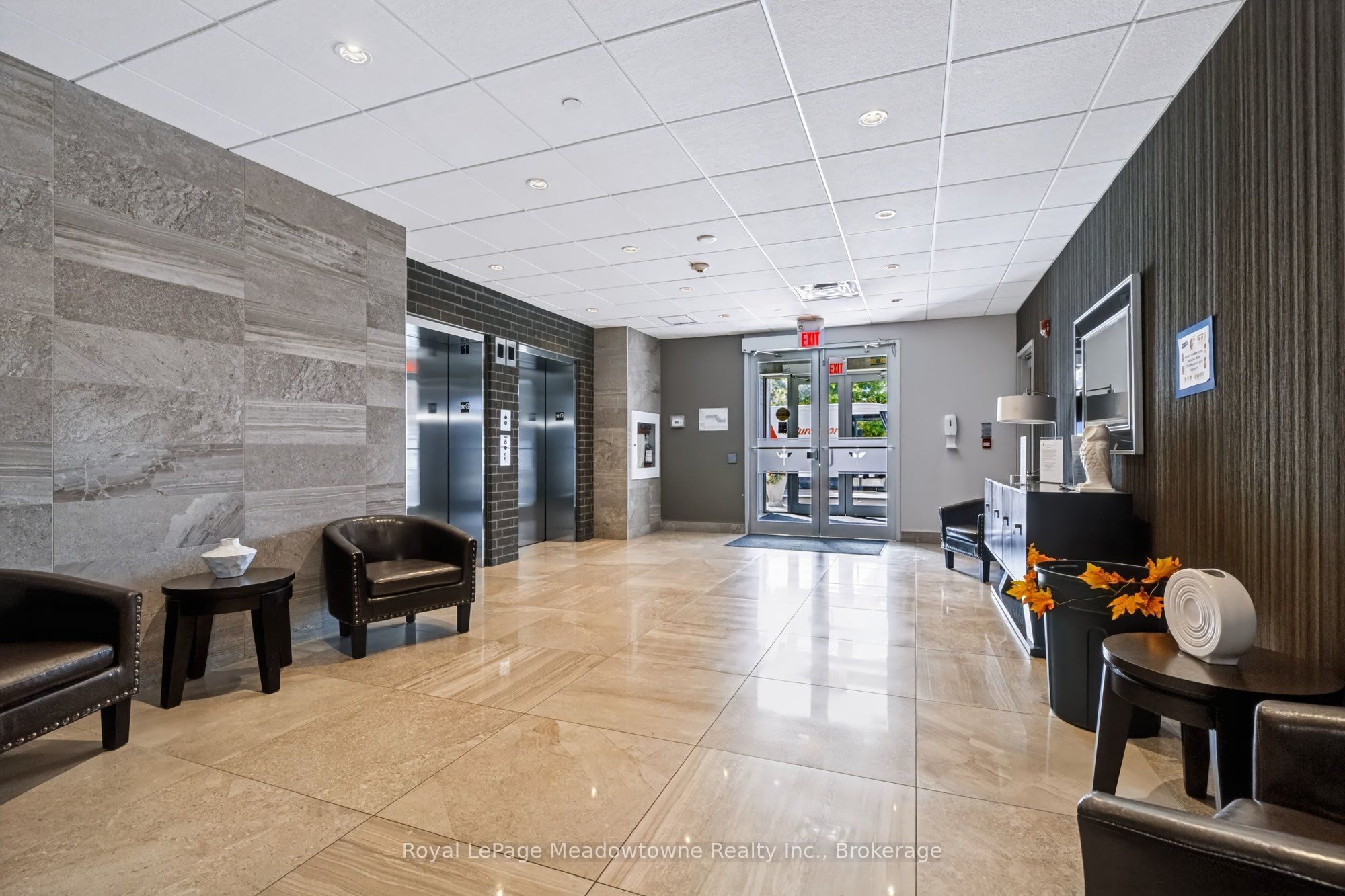 33 Whitmer Street 301