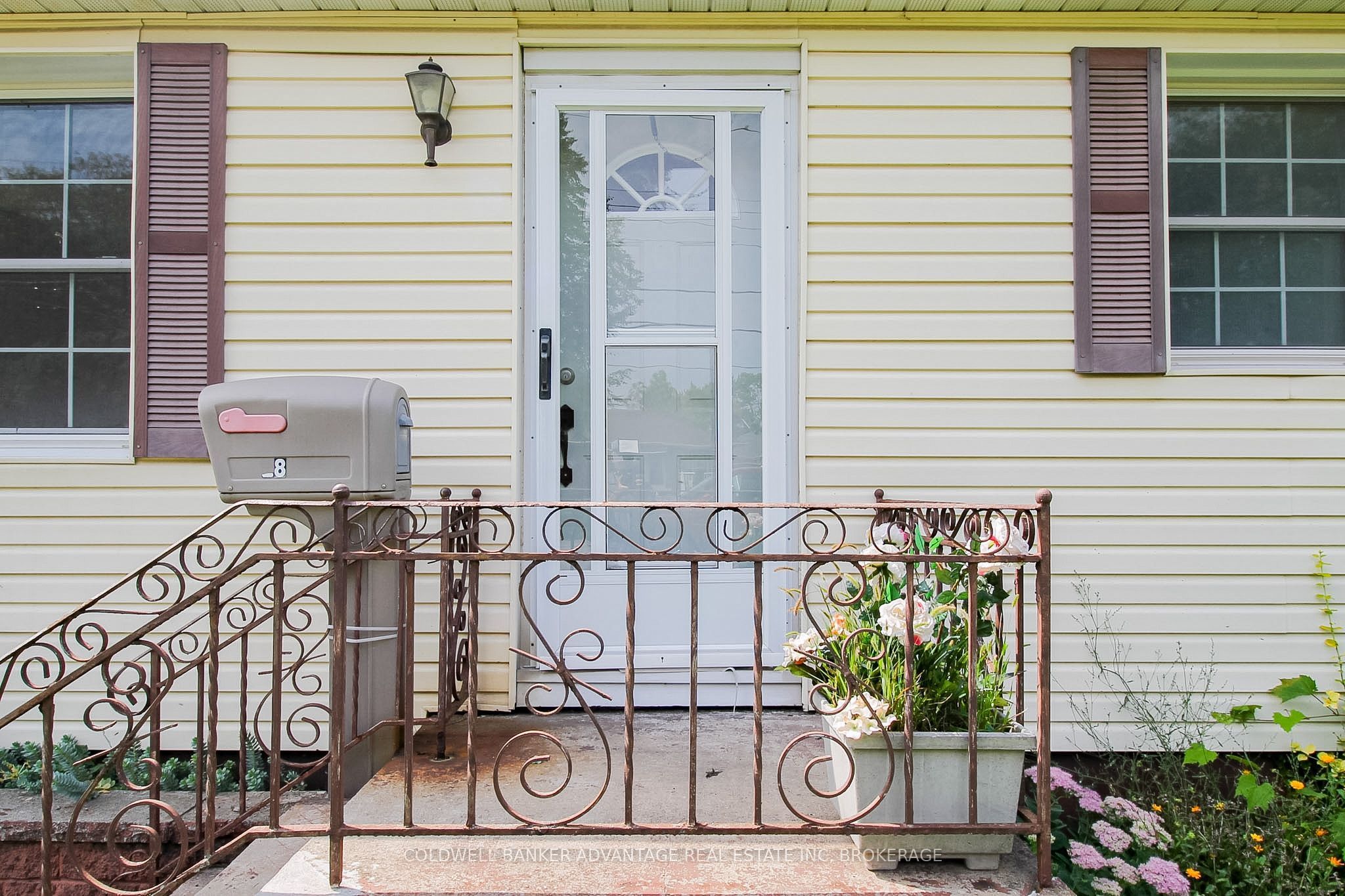 28 Marshall Avenue