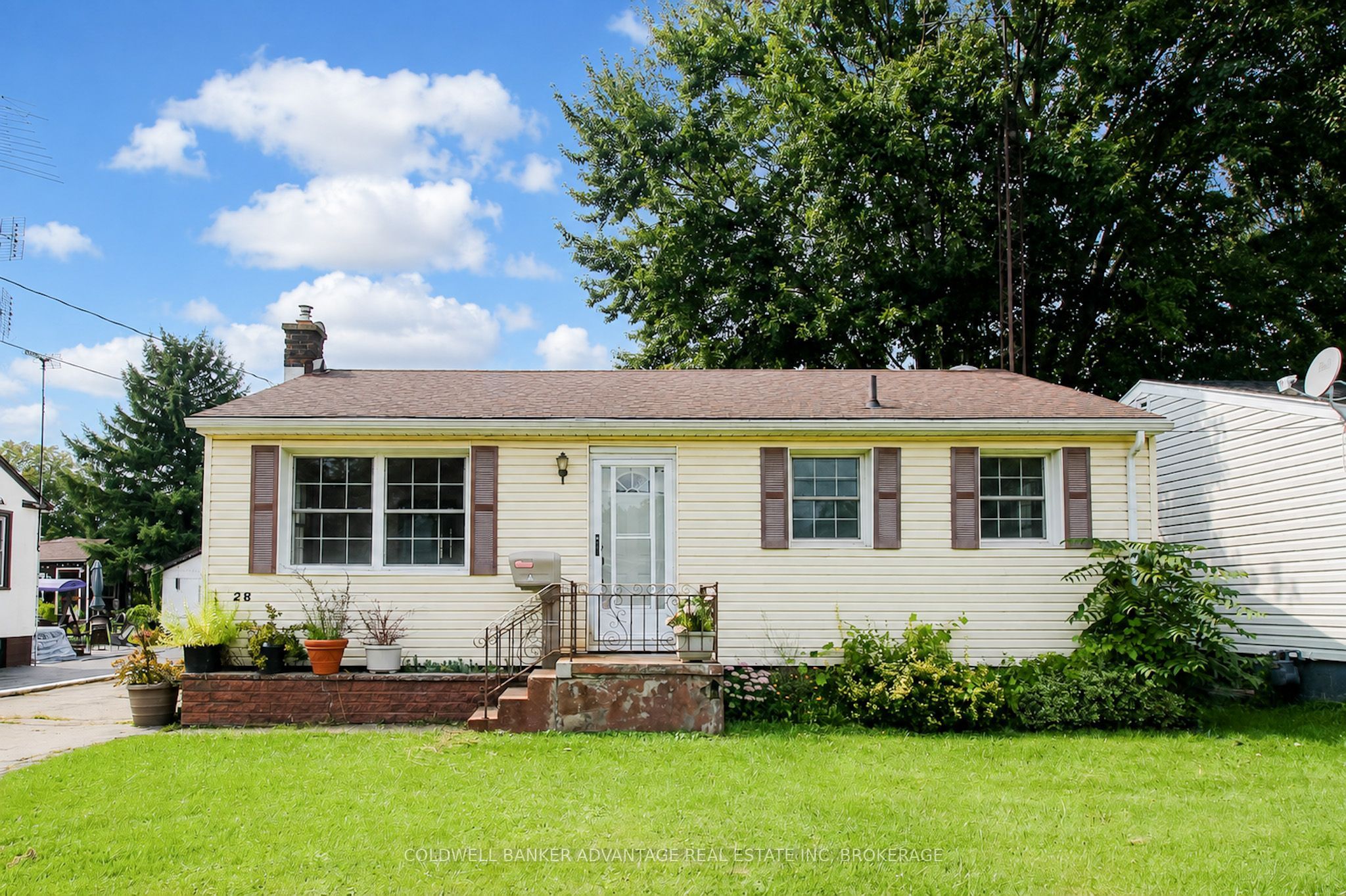 28 Marshall Avenue
