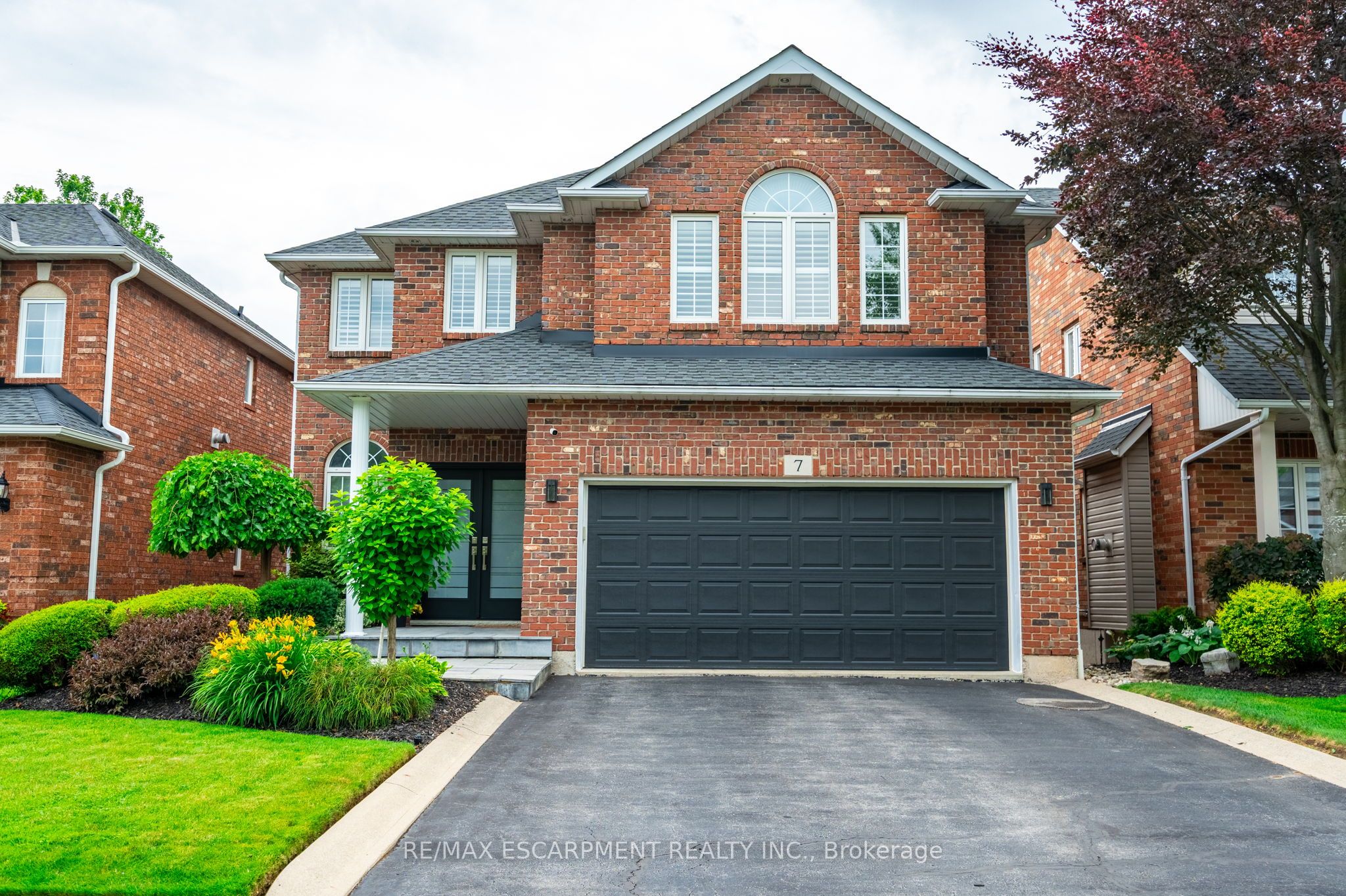 7 Volterra Court