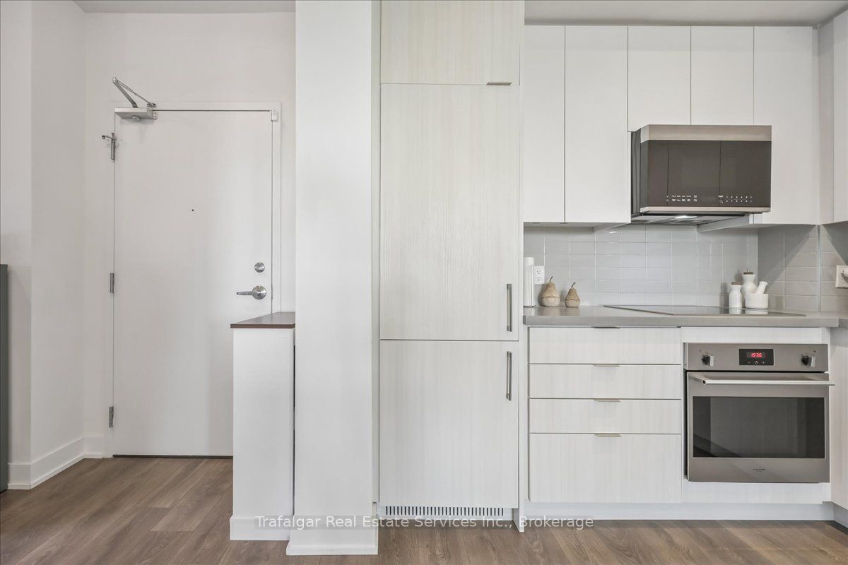 297 Oak Walk Drive 1807