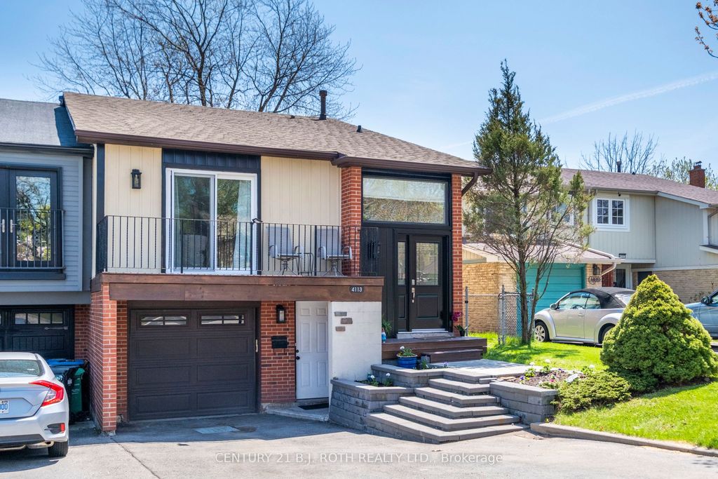 Photo of 4113 Taffey Crescent, Mississauga, ON L5L 2A6 (MLS # W13094364)