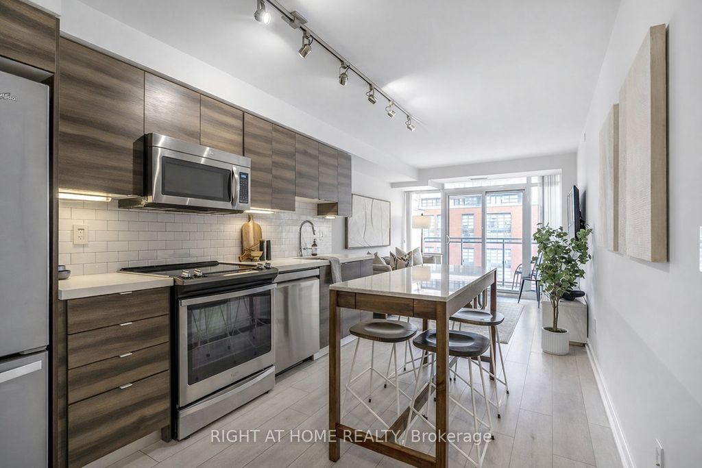 Photo of 525 Adelaide Street W #1622, Toronto, ON M5V 0N7 (MLS # C12986572)