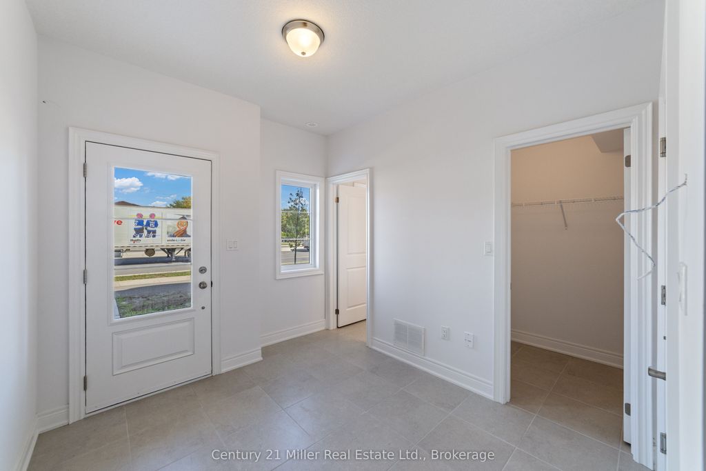 Photo of 2150 Trafalgar Road #56, Oakville, ON L6H 8A5 (MLS # W12760952)