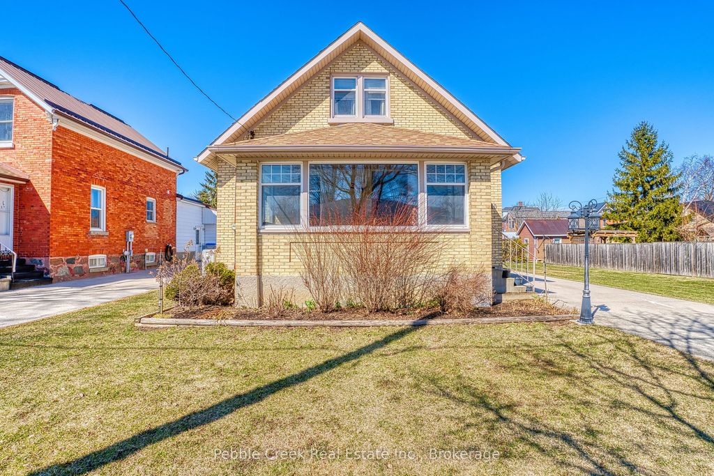 Photo of 10 Centre Street, Bluewater, ON N0M 2T0 (MLS # X12933528)