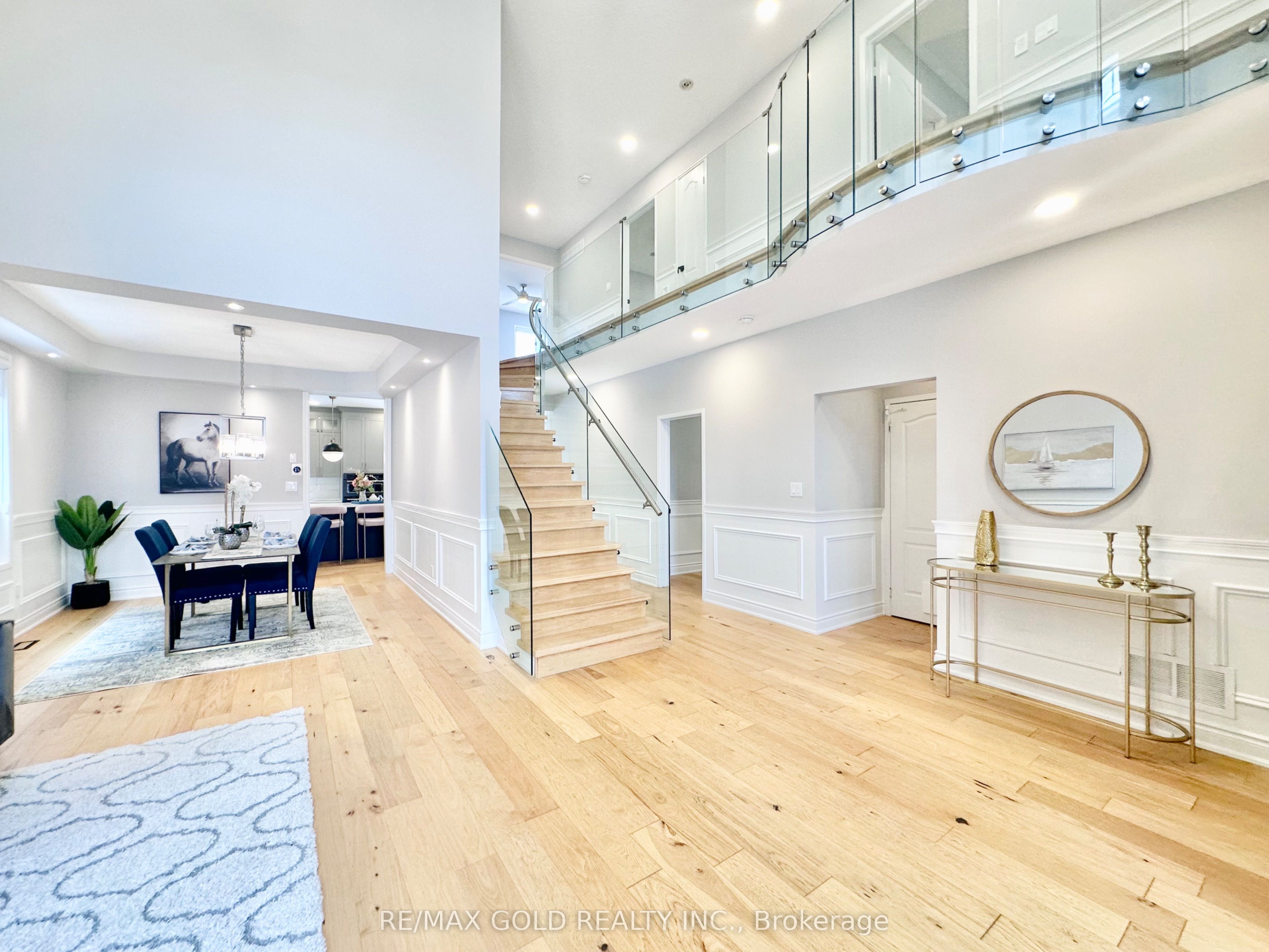 2293 Woodcrest Drive