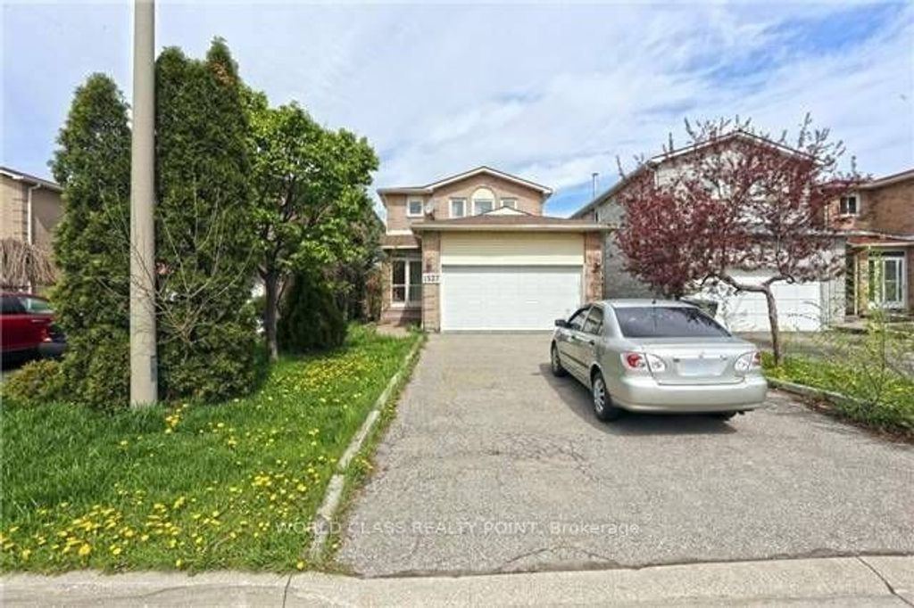 Photo of 1527 Evenside Crescent, Mississauga, ON L5M 3Y3 (MLS # W12832262)