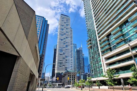 88 Harbour Street 5703 Toronto ON M5J 0C3