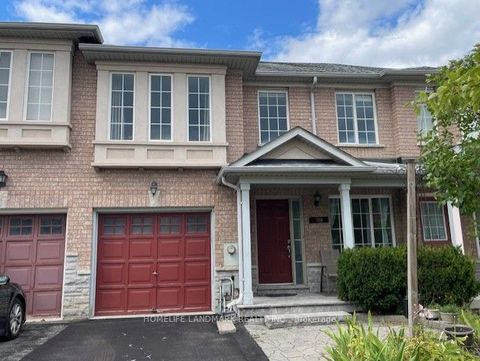 108 Nahanni Drive Richmond Hill ON L4B 4L5