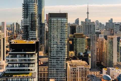 15 Grenville Street PH10 Toronto ON M4Y 1A1