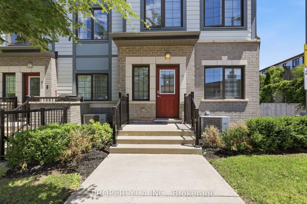 Photo of 7 Forbes Avenue, Toronto, ON M6M 0B5 (MLS # W13483342)