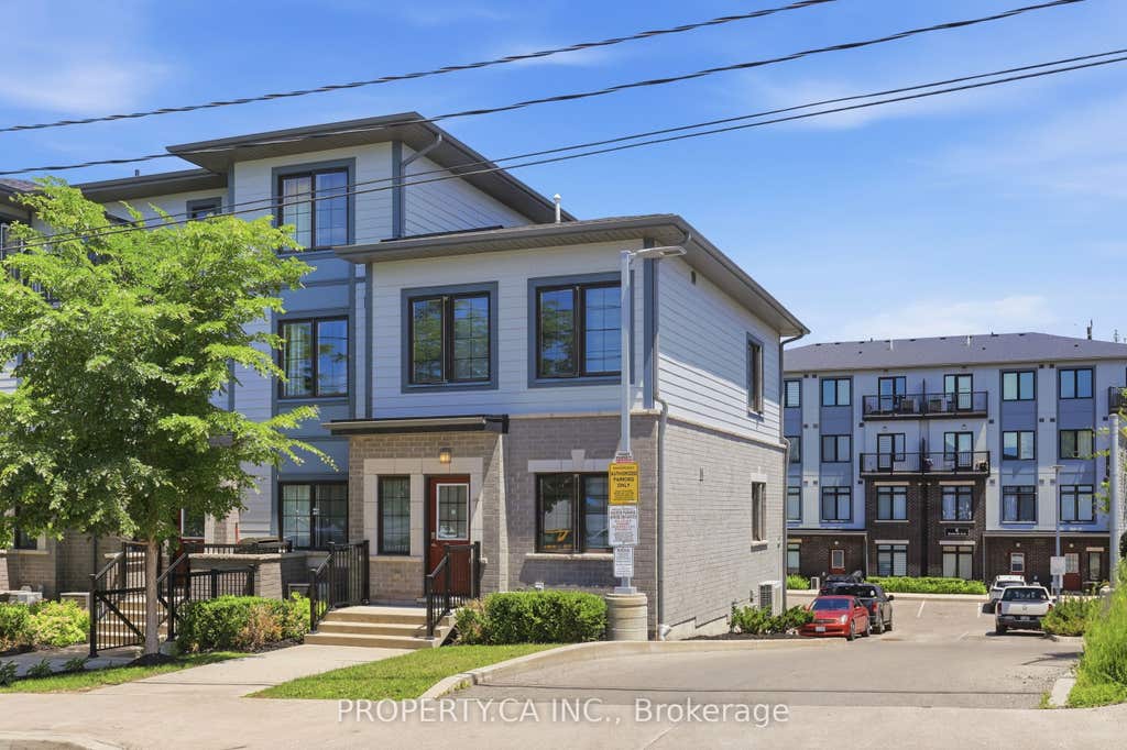 Photo of 7 Forbes Avenue, Toronto, ON M6M 0B5 (MLS # W13483342)