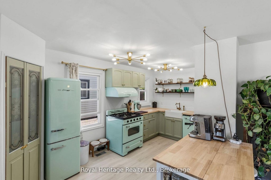 Photo of 31 Caroline Street, Port Hope, ON L1A 1Y6 (MLS # X13817164)