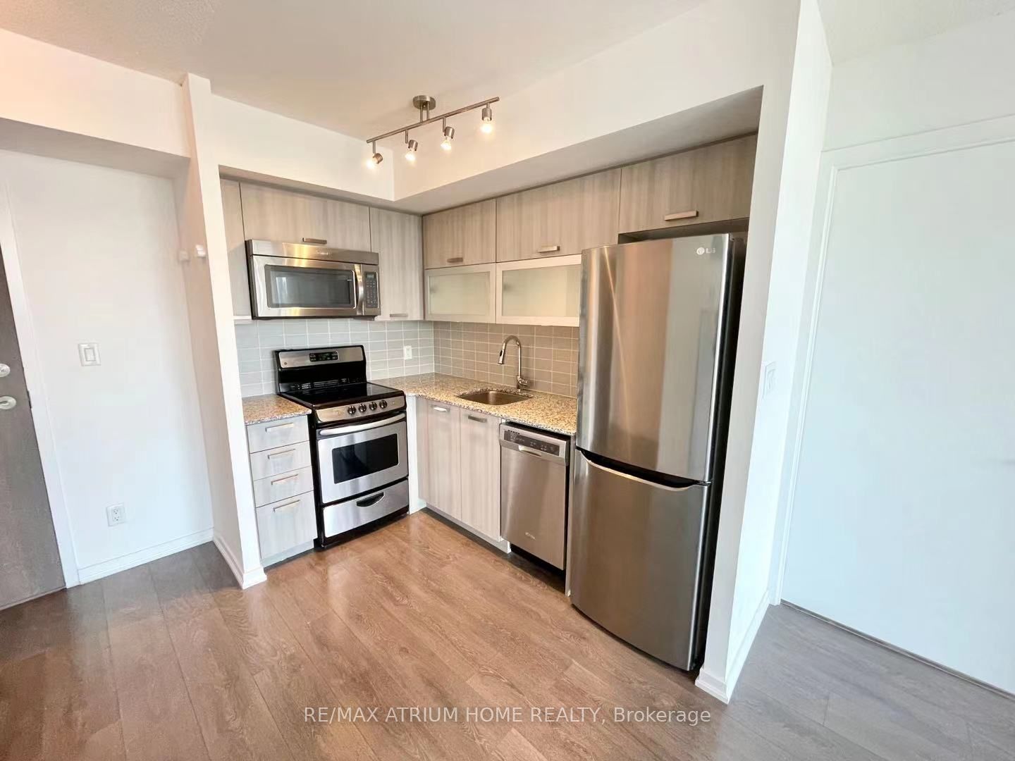 68 Abell Street 2005