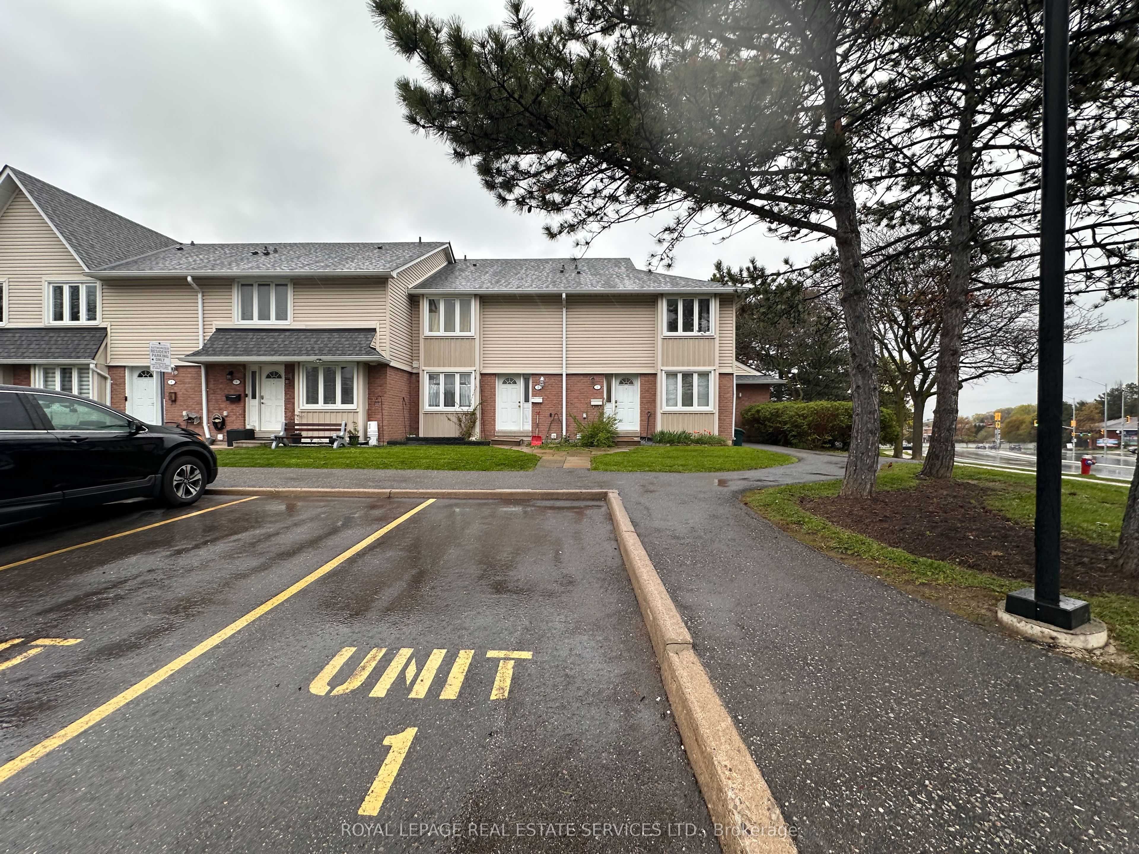 2079 The Collegeway 1 N/A