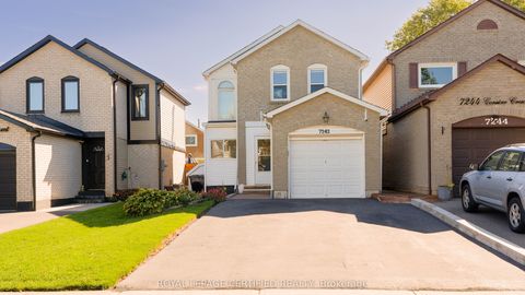 7242 Corrine Crescent Mississauga ON L5N 5B8