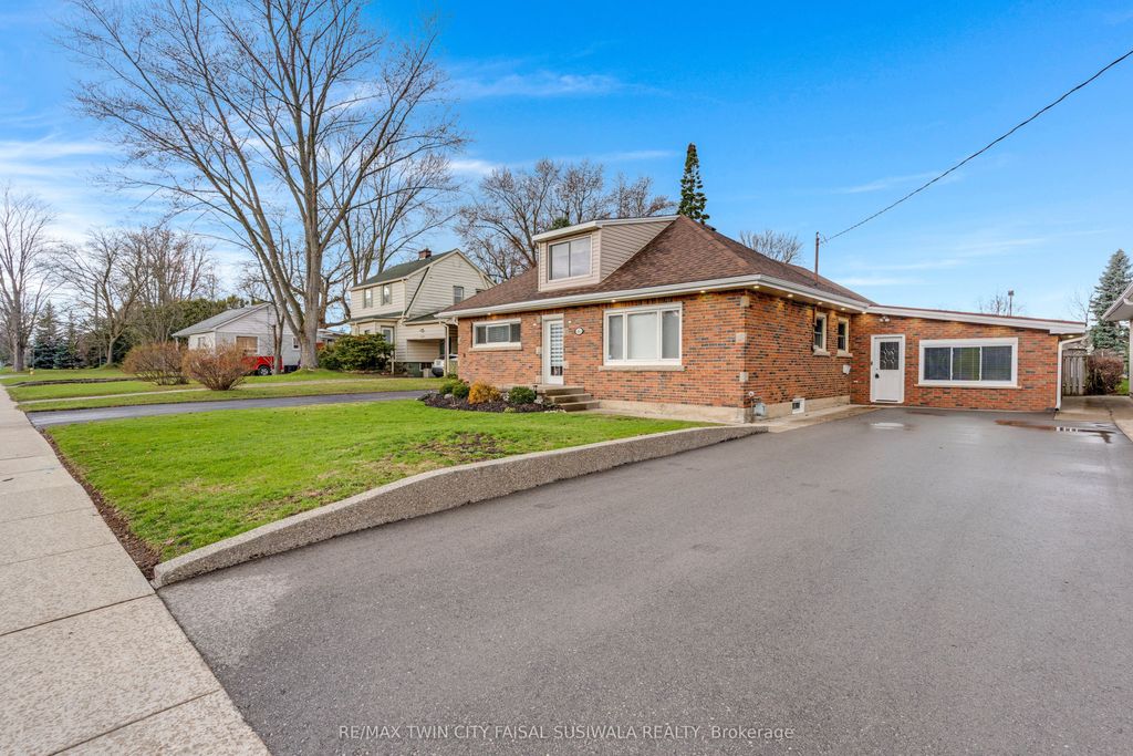 Photo of 83 Dunsdon Street, Brantford, ON N3R 3J6 (MLS # X13015248)
